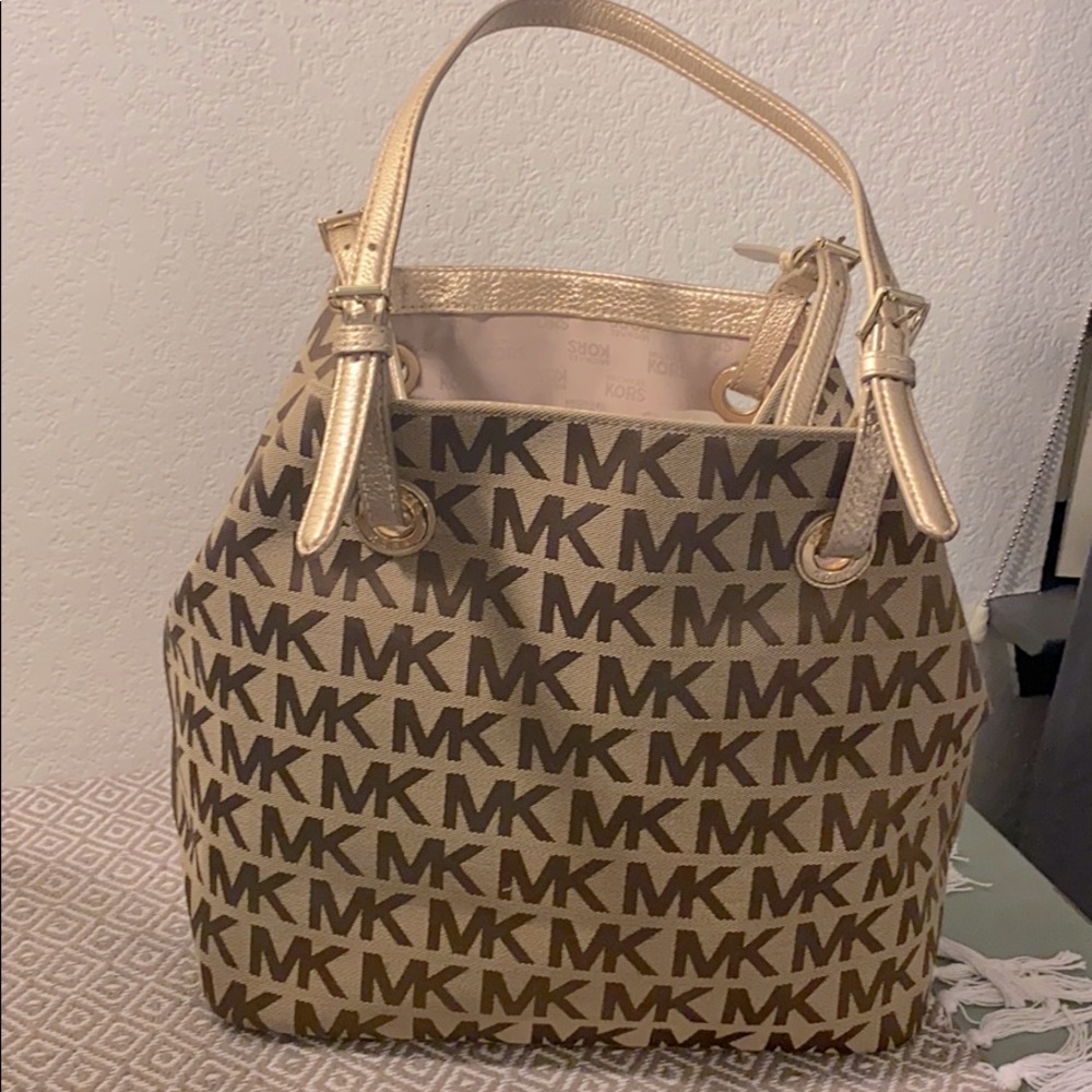 Michael Kors jet set tote bag GOLD